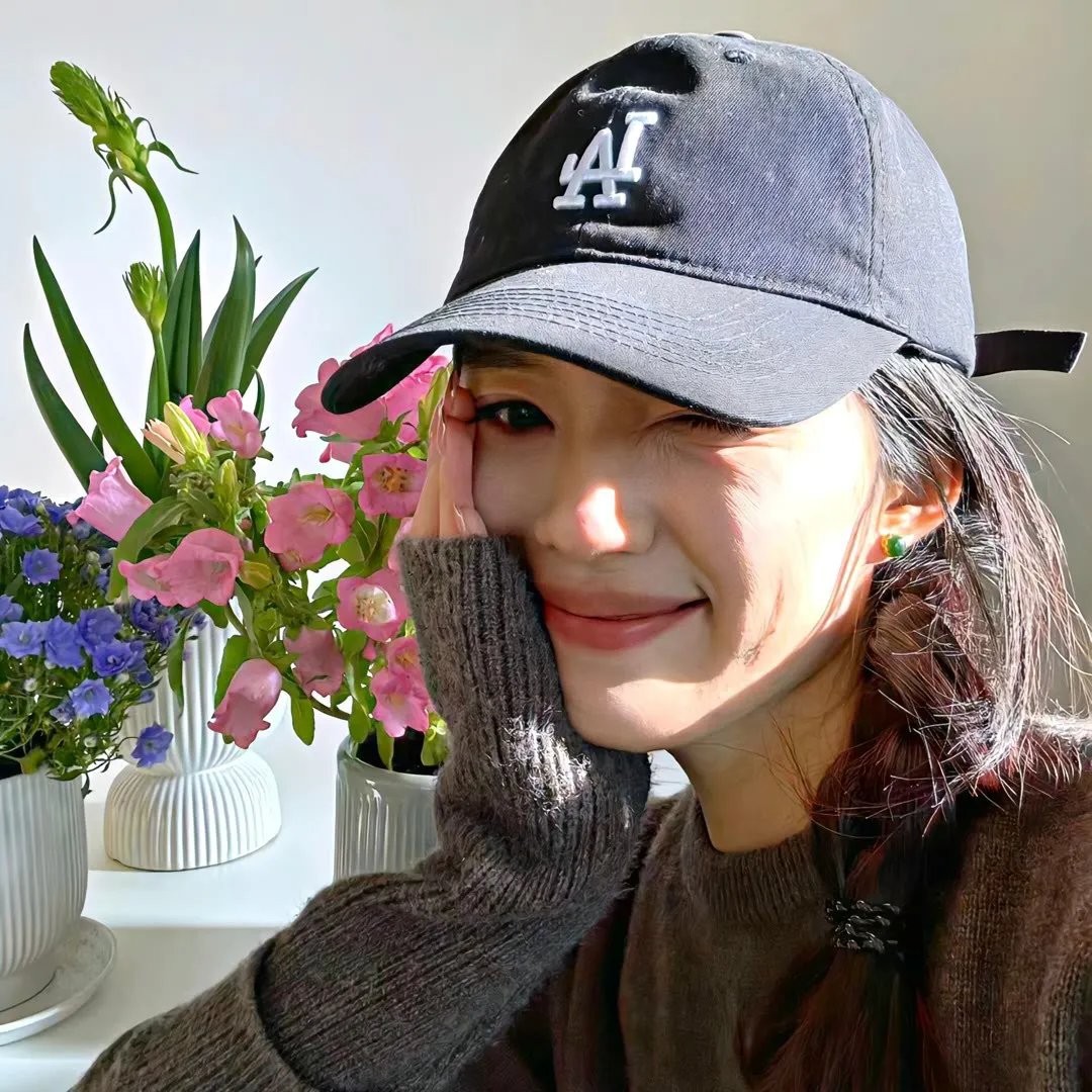 那小子真帅